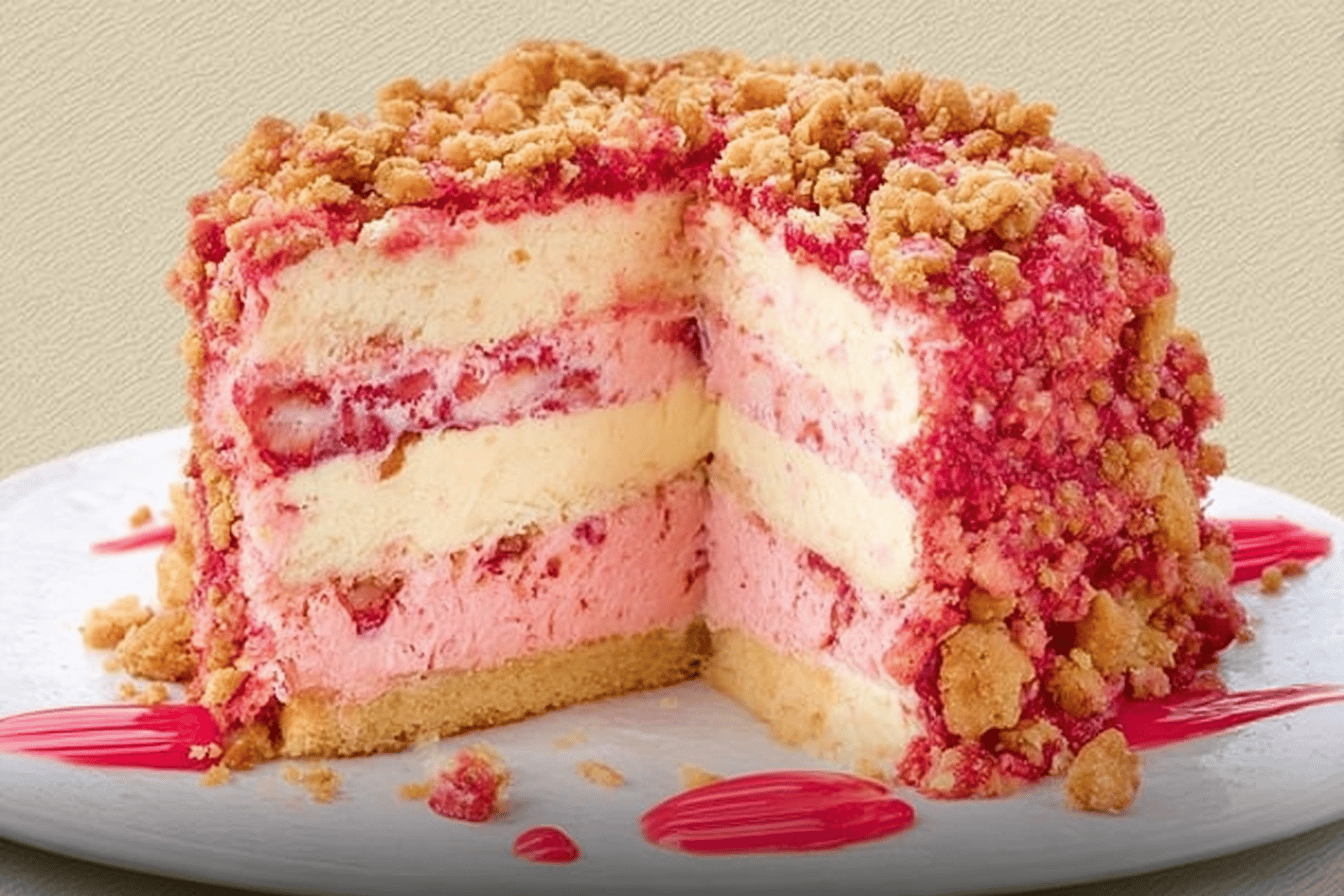 Strawberry Crunch Cake Recipe